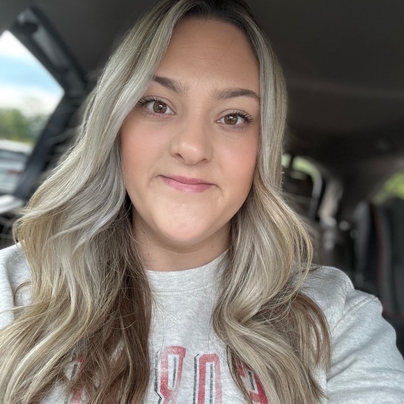 lizzylouhoo93